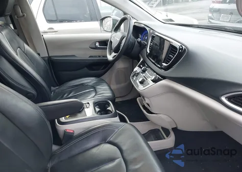 2022 Chrysler Pacifica Touring L from USA, damaged, VIN 2C4RC1BG4NR198755